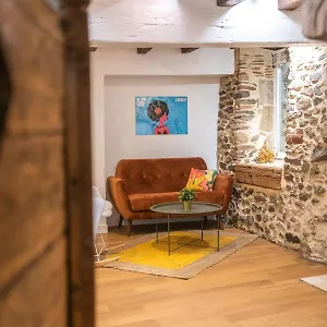 Cosylocation - Chaleureux - Hypercentre , Vienne (Isere) France