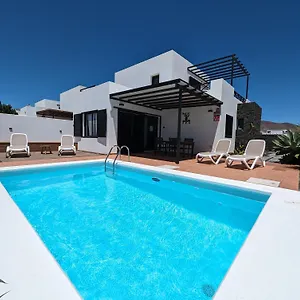 Casa Marta, Private Pool, Free Wifi , Playa Blanca (Lanzarote) Spain